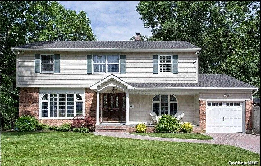 1 Willow Road photo 1