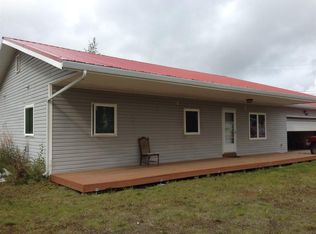 2267 Mavencamp Cir, North Pole, AK 99705