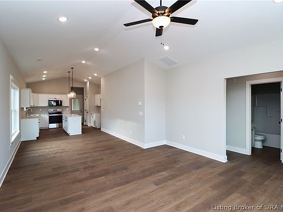 3rd image of 1158- LOT 535 Parkland Trail