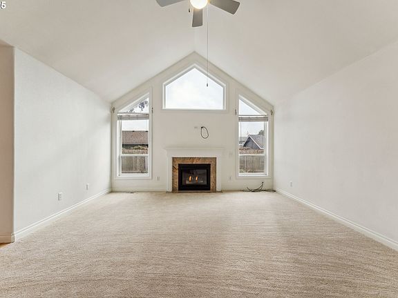 3rd image of 8605 NE 30th St