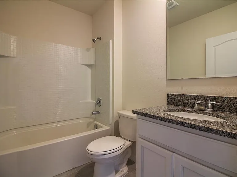 2822 Ivy Lake Ct — Photo 11