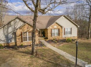 242 County Road 1006, Fort Payne, AL 35967