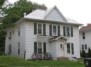 324 E Davenport St #324D-02, Iowa City, IA 52245
