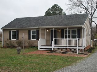 7091 Colonel Crump Dr, Mechanicsville, VA 23111