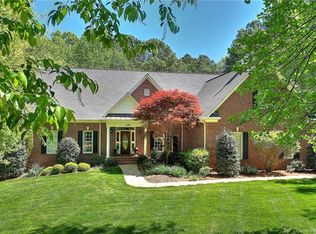 118 Cades Cove Ln, Mooresville, NC 28117