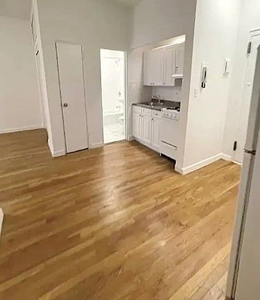 3rd image of 1640 York Ave APT 3B
