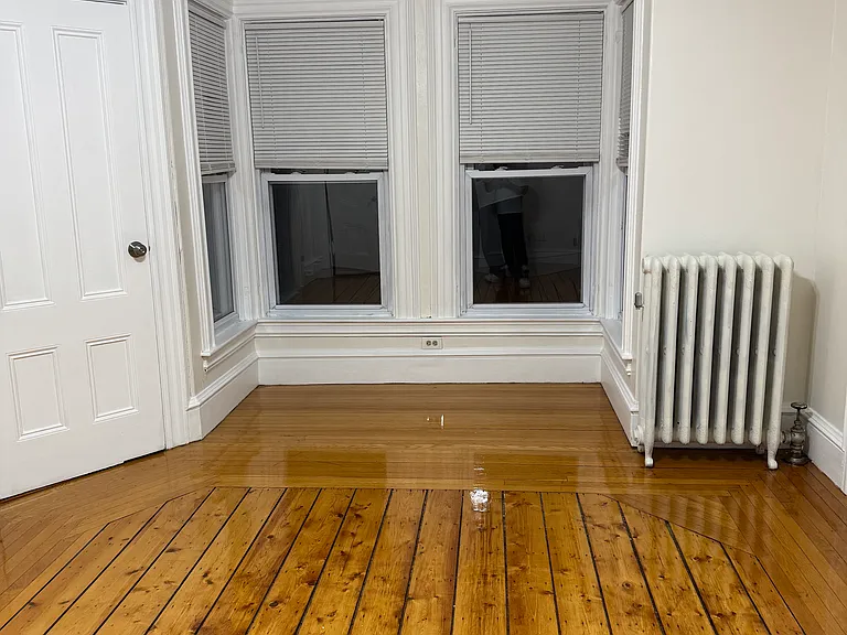 Florence St — Photo 7
