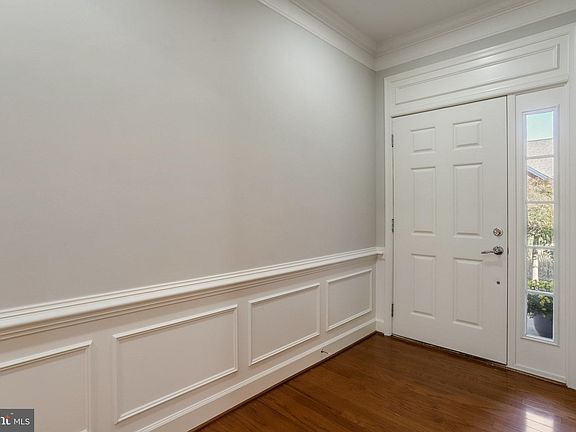 3rd image of 44453 Blueridge Meadows Dr