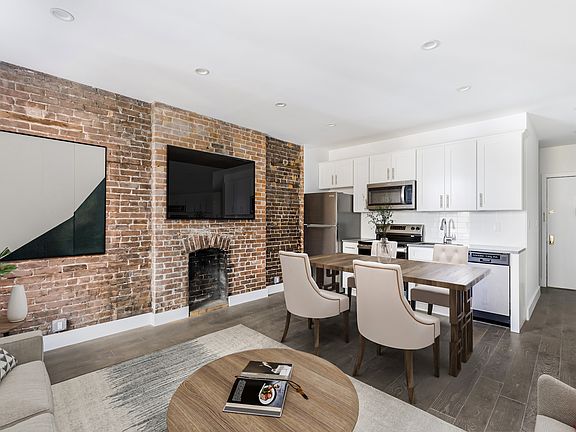 2nd image of 346 W 52nd St APT 5C