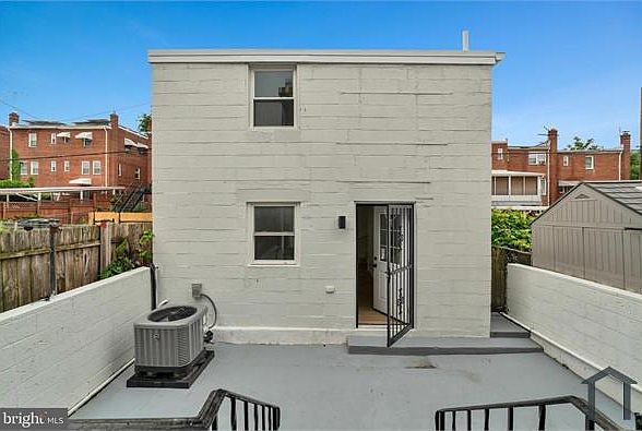 1st image of 518 Oglethorpe St NE #2