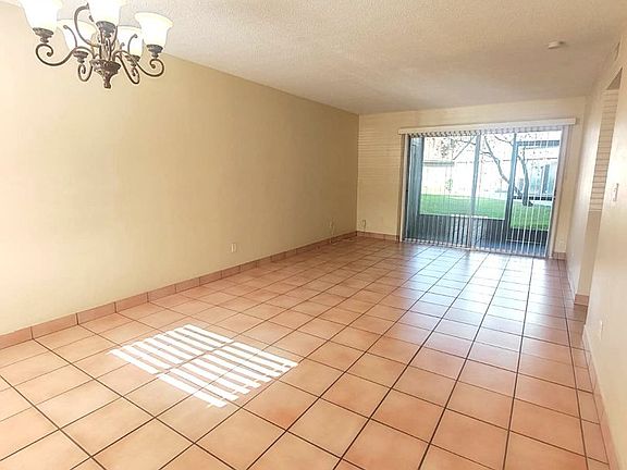 4th image of 6306 Newtown Cir #6A3