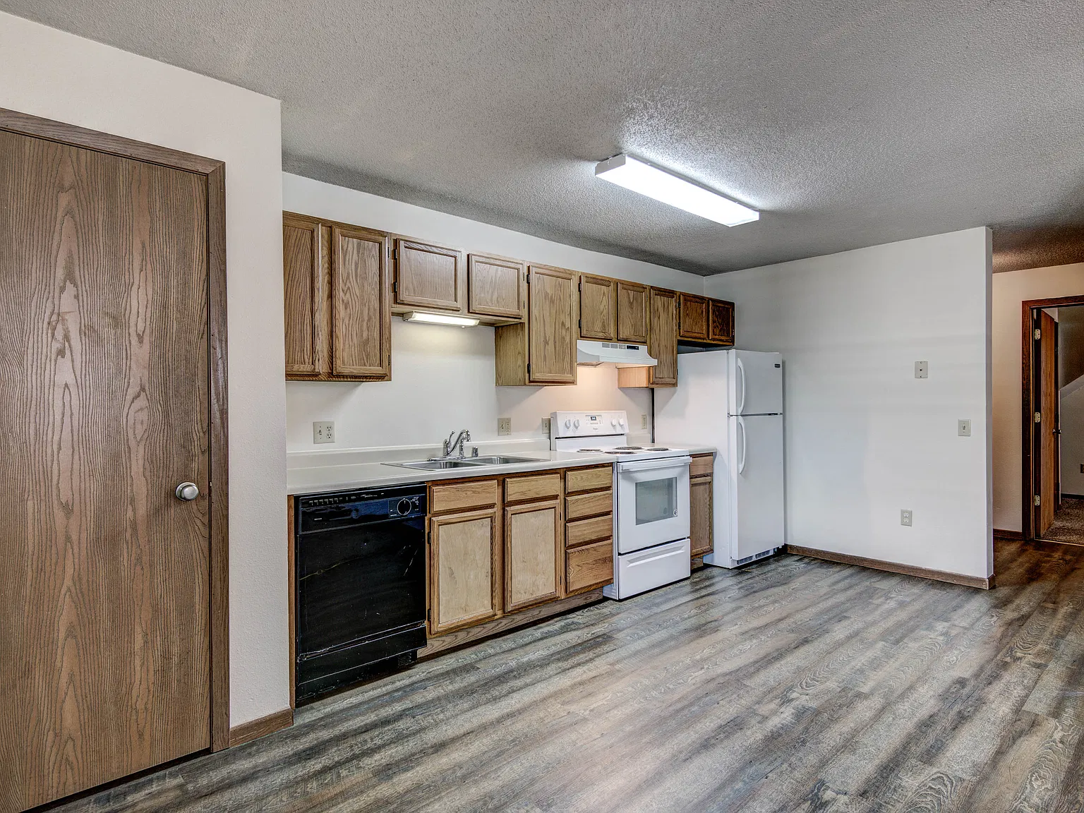 2 bed, 1175 sqft, $1,075 — Photo 4