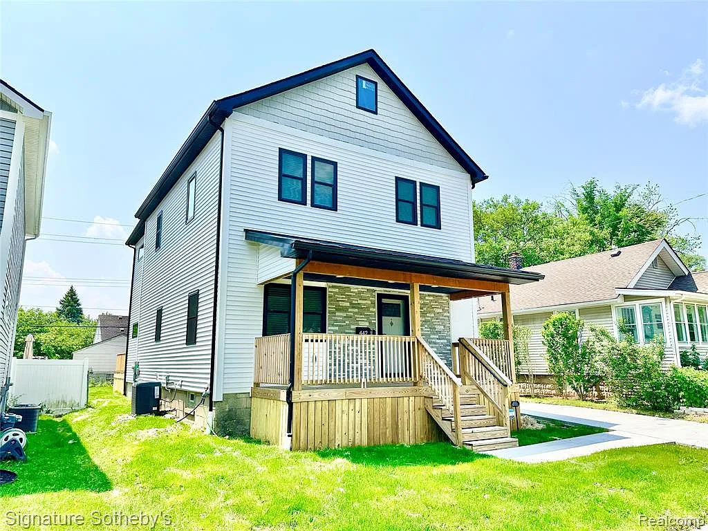4 bed, 2000 sqft, $3,800 — Photo 2