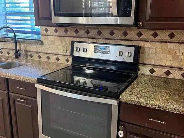 1801 Wallisville Rd, Liberty, TX 77575