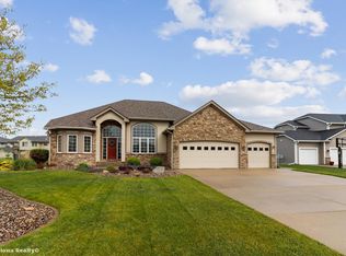 2407 NE 12th St, Grimes, IA 50111