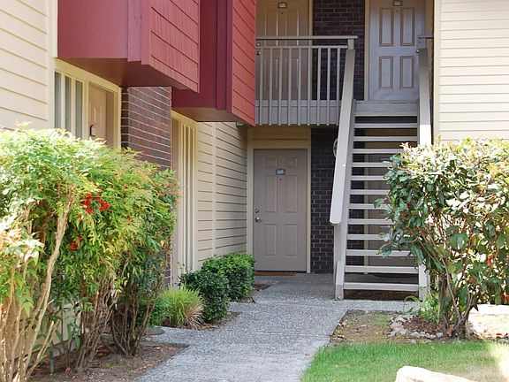 4th image of 503 142nd Ave SE APT 67