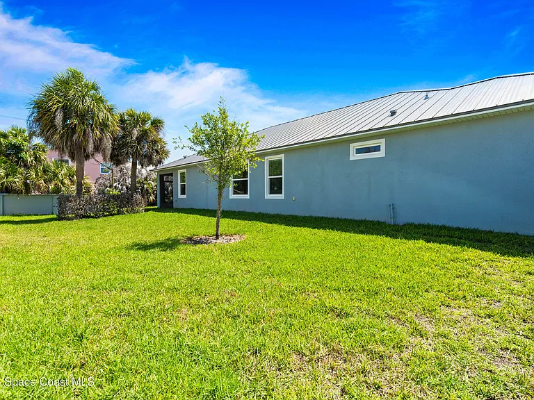 82 Hubble Ln — Photo 39