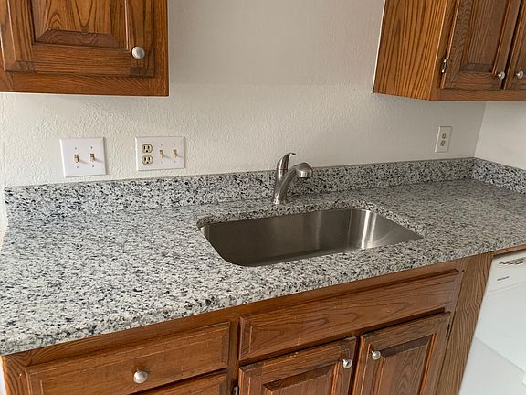 4th image of 1332 High Meadows Dr #1332
