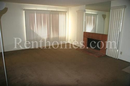 2nd image of 10688 Caminito Duro