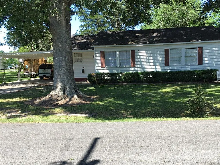 707 N Louise St — Photo 1