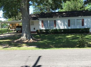 707 N Louise St, Jennings, LA 70546