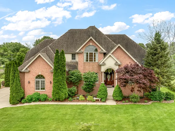 13845 Dixon Way, Lemont, IL 60439