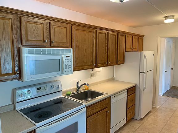 2nd image of 76 Welsh Tract Rd APT 208