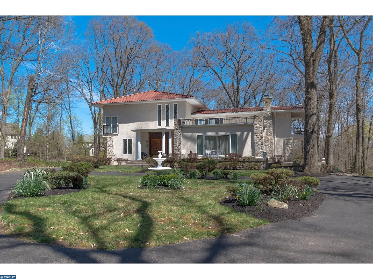 20 Skoures Ln photo 1