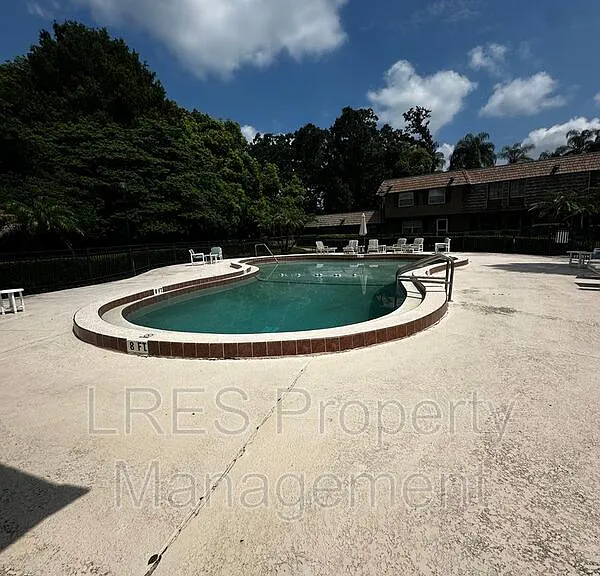 3104 Harrison Ave #11 — Photo 38