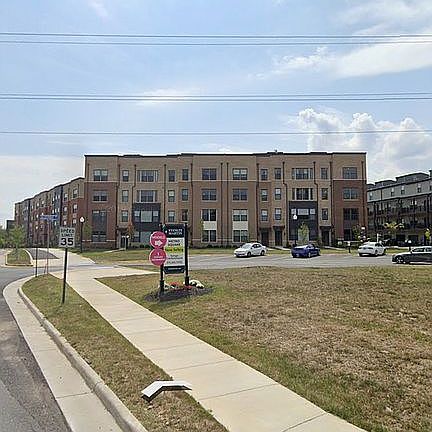 2nd image of 236 Van Buren St #14