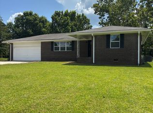 300 Deloris Dr, Fort Valley, GA 31030