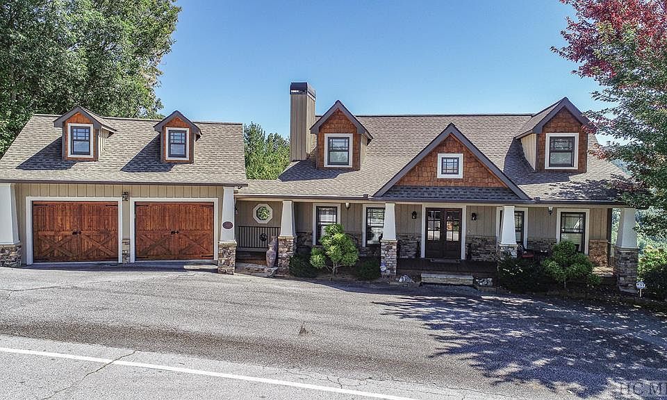 1st image of 1907 Ridgepole Drive