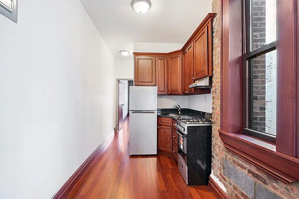 Rented by Compass | media 4