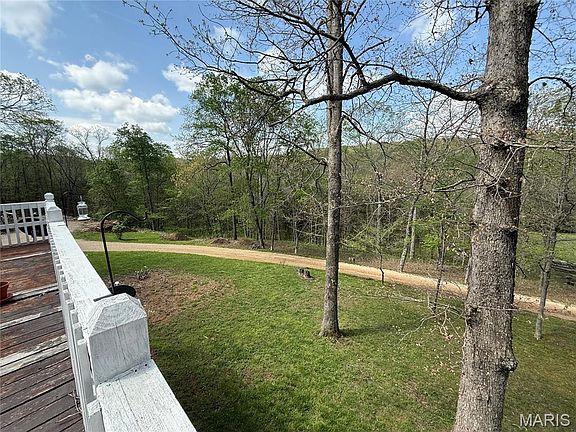 5th image of 12967 Sugarloaf Rd