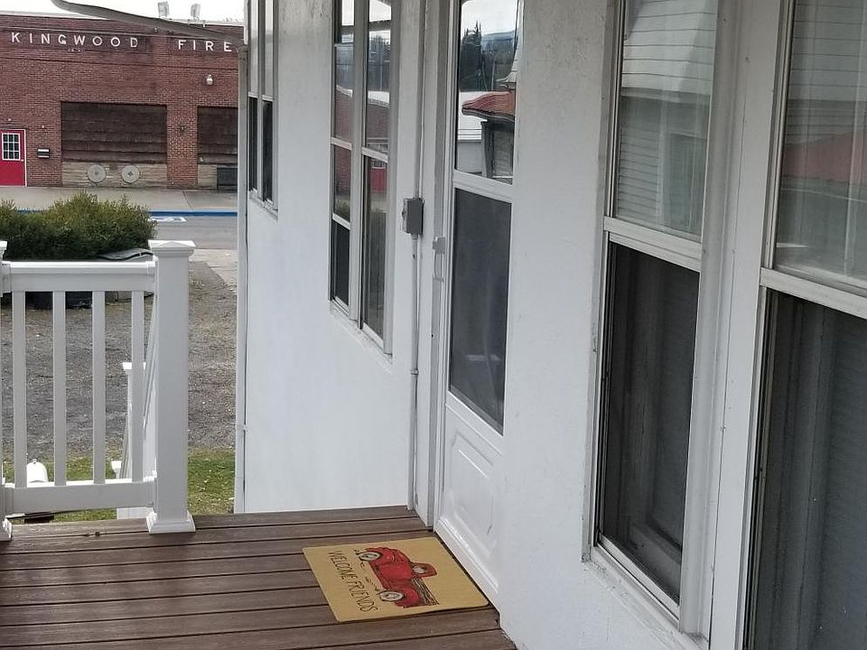1st image of 112 Brown Ave