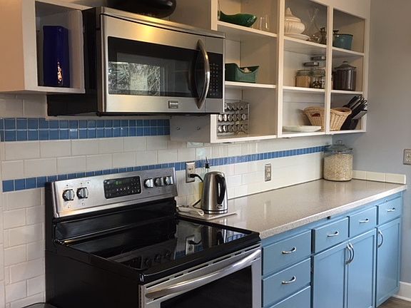 4th image of 806 S 26th St