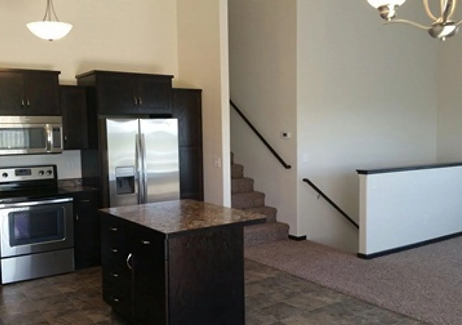 3 Bed 3 Bath Single Family Home — Photo 4