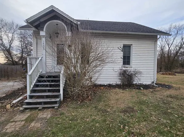 14027 N Link Ln, Mount Vernon, IL 62864