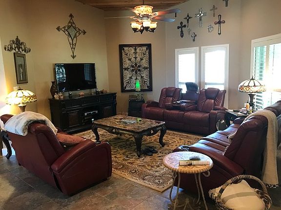 3rd image of 407 Firestone Dr