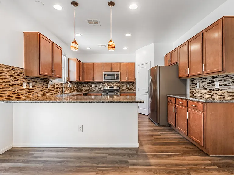 6908 Double Vista Way — Photo 7