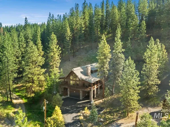 148 Warm Springs Rd, Garden Valley, ID 83622