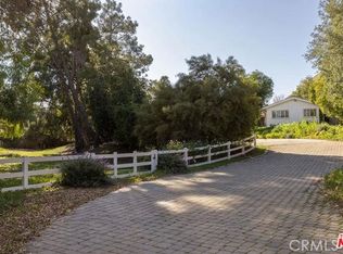 23760 Oakfield Rd, Hidden Hills, CA 91302