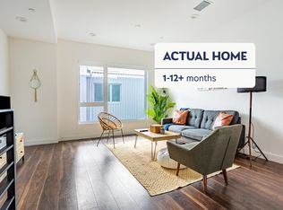 6020 W Beachwood Ln, Los Angeles, CA 90038