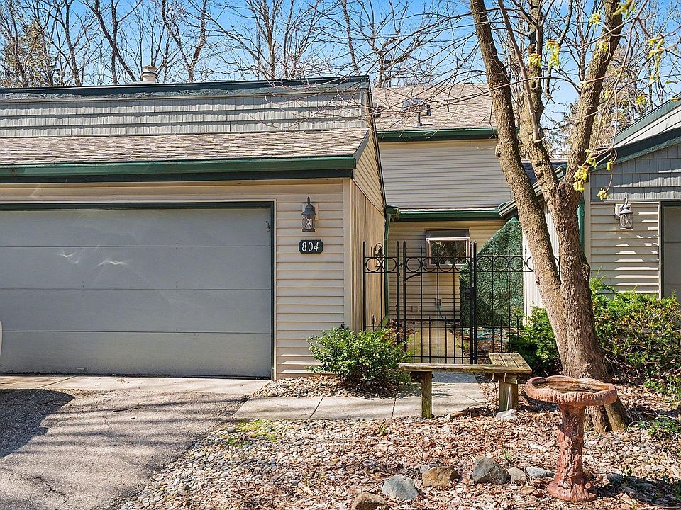 1st image of 804 Trailridge Dr