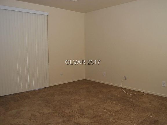 4th image of 9032 Partridge Hill St #0