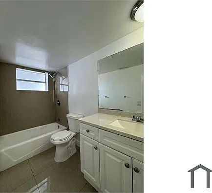 575 NE 143rd St #208 — Photo 10