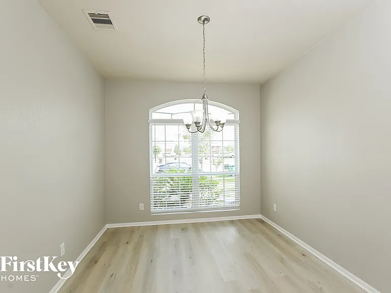 14902 Holland Grove Ct — Photo 4