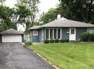 2905 Stork Ct, Rolling Meadows, IL 60008