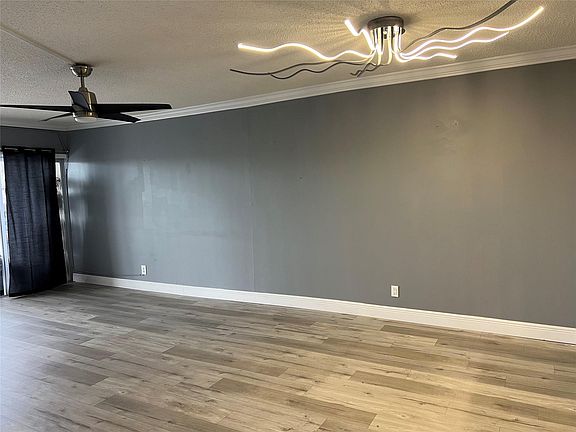 3rd image of 1301 E Hillsboro Boulevard #403