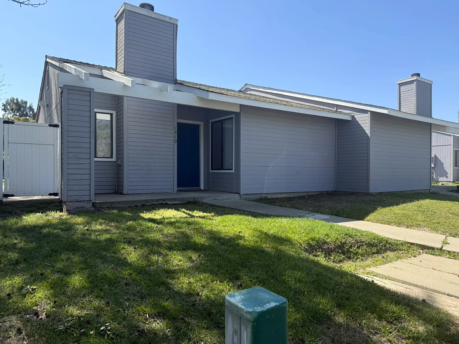 1310 Loughborough Dr photo 1